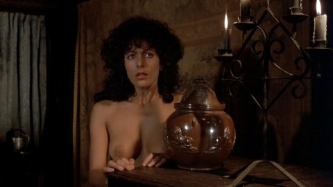 Marina Sirtis, Glynis Barber, Faye Dunaway, Lisa Mulidore - Hot Scenes in The Wicked Lady (1983)