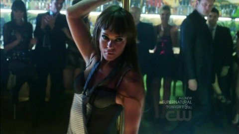 Lyndsy Fonseca - Hot Scenes in Nikita s02e09 (2011)