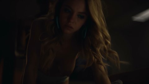 Sydney Sweeney - Hot Scenes in Euphoria s01e06 (2019)