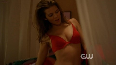 AnnaLynne McCord - Hot Scenes in 90210 s05e20 (2013)