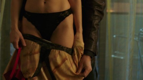 Maria Bello - Hot Scenes in Butterfly on a Wheel (2007)