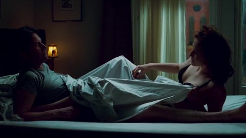 Vera Farmiga - Hot Scenes in Henry's Crime (2010)