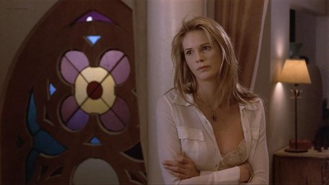 Elle Macpherson - Hot Scenes in If Lucy Fell (1996)