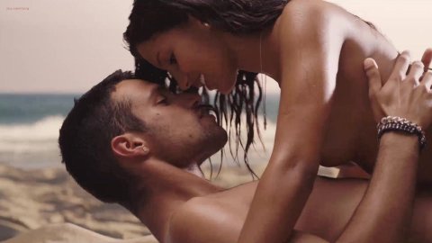 Mariam Bachir - Hot Scenes in El Niño (2014)