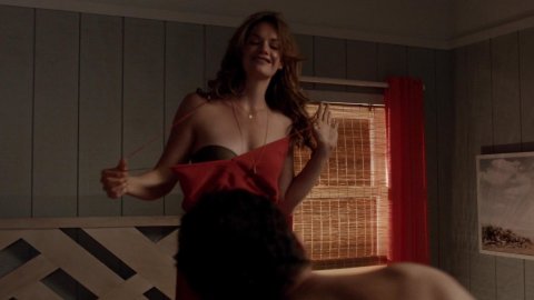 Ruth Wilson, Julia Goldani Telles - Hot Scenes in The Affair s01e06 (2014)