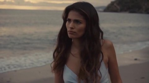 Sara Salamo - Hot Scenes in Drug Squad: Costa del Sol s01e03 (2019)