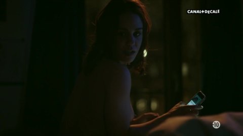 Alice Beladi - Hot Scenes in Hippocrate s01e04 (2018)