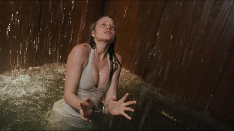 Rachel Nichols - Hot Scenes in P2 (2007)