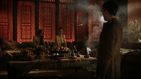 Esme Bianco, Sahara Knite - Hot Scenes in Game of Thrones s01e07 (2011)