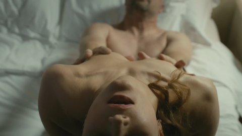 Viktoriya Isakova - Hot Scenes in Skazhi pravdu s01e04 (2019)