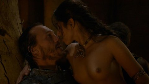 Sahara Knite - Hot Scenes in Game of Thrones s02e09 (2012)