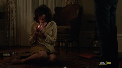 Alexis Bledel - Hot Scenes in Mad Men s05e08 (2012)