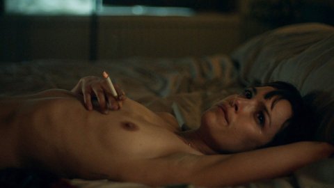 Jodi Balfour - Hot Scenes in Rellik s01e05 (2017)