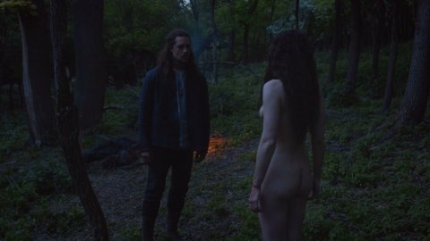 Charlie Murphy - Hot Scenes in The Last Kingdom s01e08 (2015)