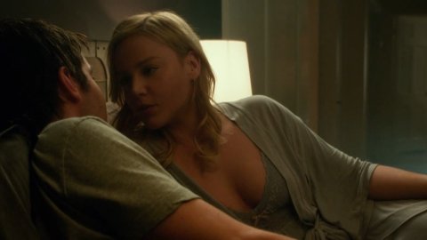 Abbie Cornish - Hot Scenes in Geostorm (2017)