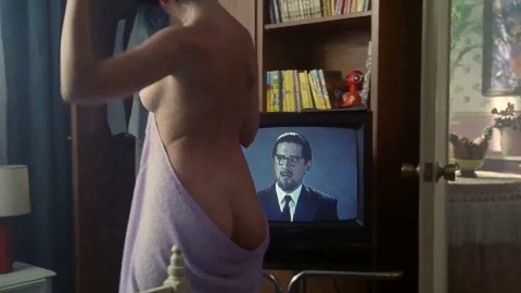 Esther Del Prado - Hot Scenes in El robobo de la jojoya (1991)