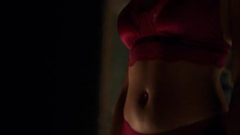 Annie Wersching, Angel Parker - Hot Scenes in Marvel's Runaways s01e02 (2017)