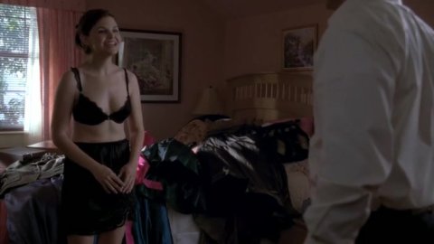 Ginnifer Goodwin - Hot Scenes in Big Love s03e10 (2010)