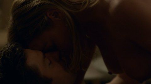 Abbie Cornish - Hot Scenes in Tom Clancy's Jack Ryan s01e04 (2018)