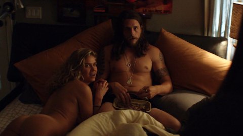 Shannon Dee - Hot Scenes in Animal Kingdom s02e11 (2017)