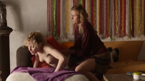 Franziska Weisz, Julia Franz Richter - Hot Scenes in The Diver Inside (2019)