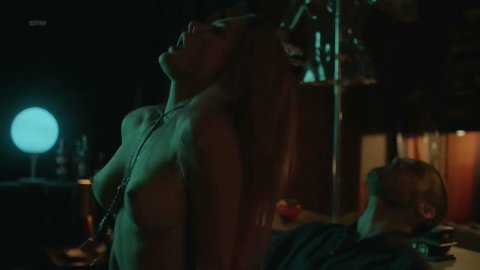 Fiorellla Mattheis - Hot Scenes in August Street s01e12 (2018)