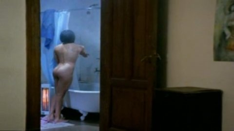 Claudia Pereira - Hot Scenes in First Dog (2009)