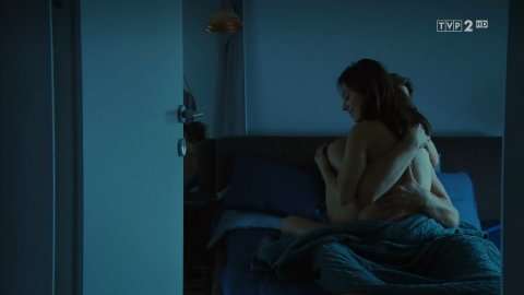 Adriana Kalska - Hot Scenes in M jak miłość e1405 (2018)