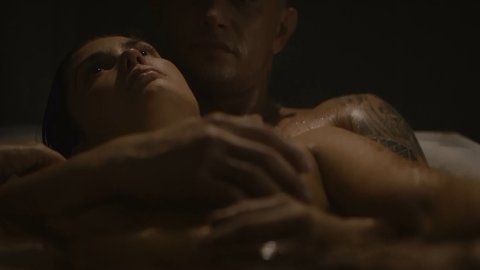 Agata Muceniece, Ekaterina Malikova, Alena Mihailova - Hot Scenes in V kletke s01e06 (2019)