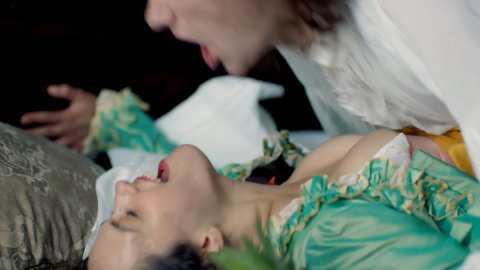 Jessica Brown Findlay - Hot Scenes in Harlots s01e01 (2017)