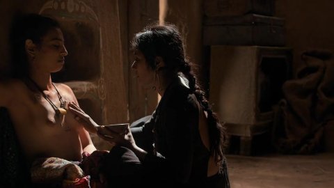 Radhika Apte - Hot Scenes in Parched (2015)