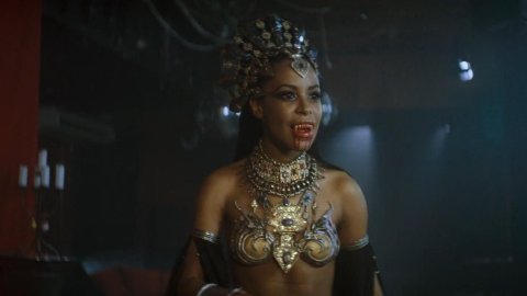 Aaliyah - Hot Scenes in Queen of the Damned (2002)