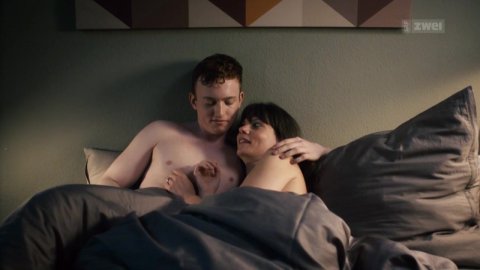 Vera Bommer - Hot Scenes in Monogamish s01E07 (2018)