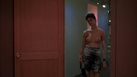 Linda Fiorentino, Rosanna Arquette - Hot Scenes in After Hours (1985)