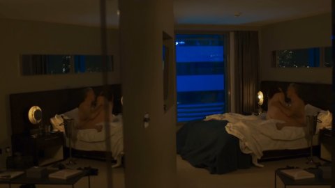 Holliday Grainger - Hot Scenes in The Capture s01e01 (2019)