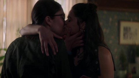 Melonie Diaz, Ellen Tamaki - Hot Scenes in Charmed s01e02 (2018)